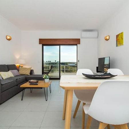 Central Apartment - Pool And Sea View & Albufeira Center Dış mekan fotoğraf