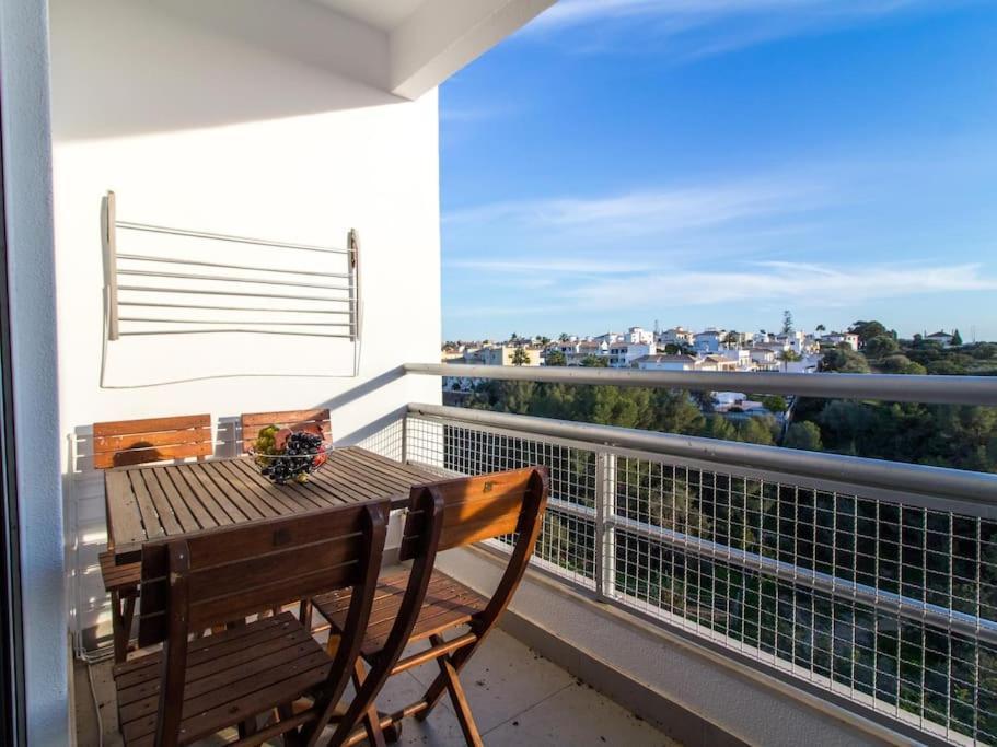 Central Apartment - Pool And Sea View & Albufeira Center Dış mekan fotoğraf