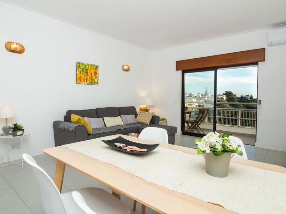 Central Apartment - Pool And Sea View & Albufeira Center Dış mekan fotoğraf