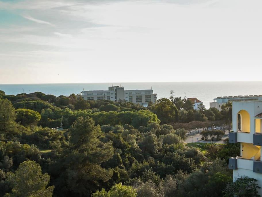 Central Apartment - Pool And Sea View & Albufeira Center Dış mekan fotoğraf