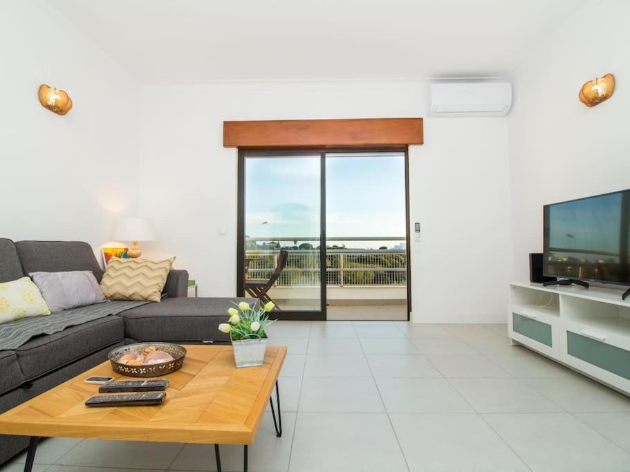 Central Apartment - Pool And Sea View & Albufeira Center Dış mekan fotoğraf